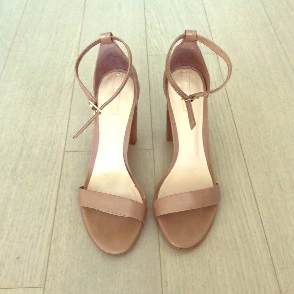 Aldo ankle wrapped nude sandals (6.5)